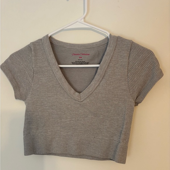 Heather Gray V-Neck Ribbed Crop Top - Picture 1 of 2